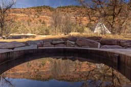 4BR Mountain Farmhouse Hot Tub & Fire Pit